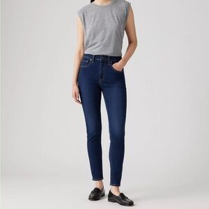 Levi’s 721 High Rise Skinny